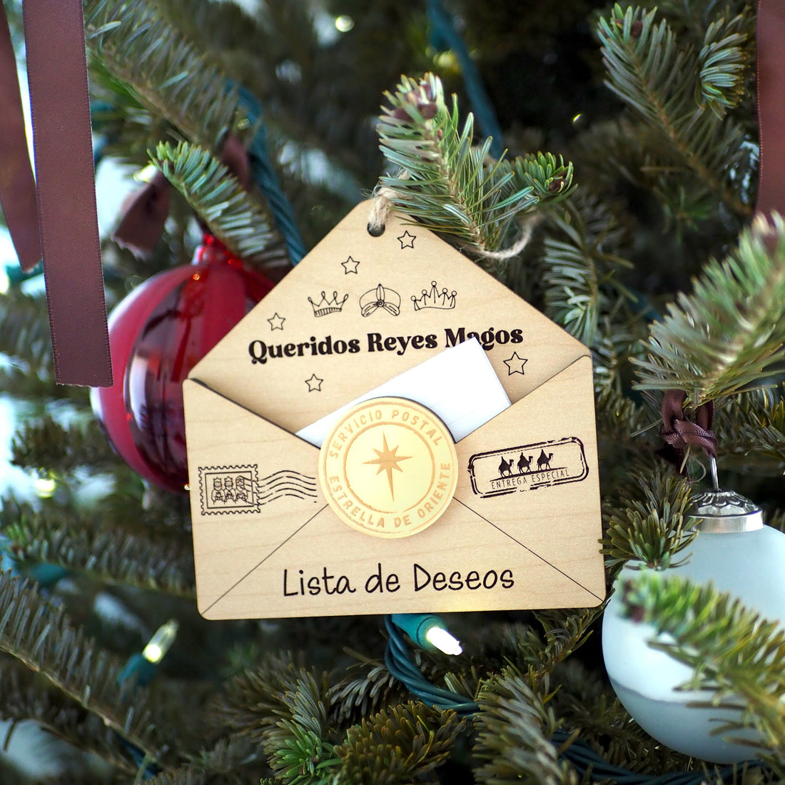 Wooden Three Wise Men wish list envelope with engraved crowns, stars, and postal stamps – Funky Confetti